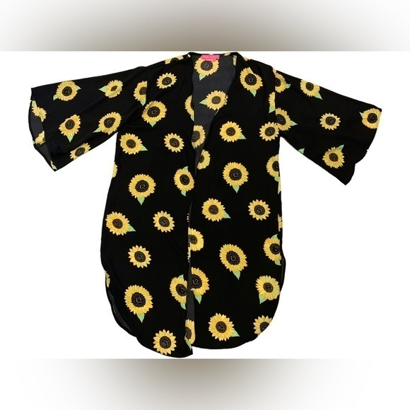 Simply Southern Tops - Black & sunflower cover‎ up XS-S-M Simply Southern